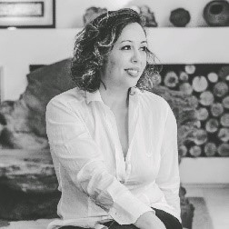 Renata Eisinger.jpg