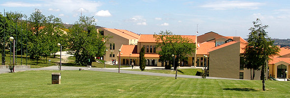 escola-superior-de-tecnologia.jpg
