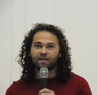 Adriano.gif
