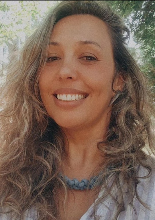 Prof.Renata.jpg