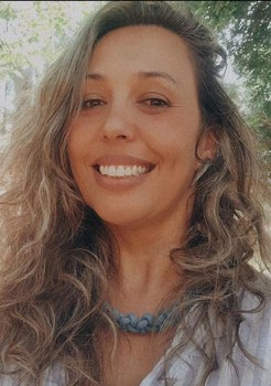 Prof.Renata.jpg