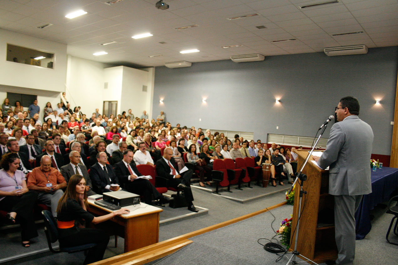 Apresentação do PPI marca Assembleia Docente