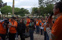 Começa o trabalho voluntário