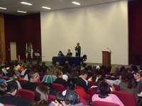 Professor quebra paradigmas em seu novo livro
