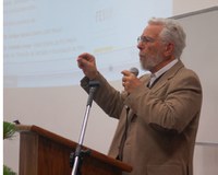 "Os novos direitos vêm da luta e da consciência dos oprimidos", afirma Enrique Dussel