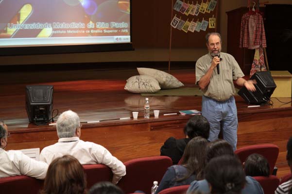 Aberto o Seminário Educação e Cultura Popular