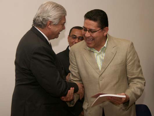 Livro de São Bernardo tem artigo escrito por reitor da Metodista