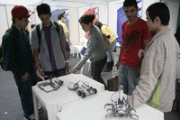 Torneio de Sumô de Robôs movimenta alunos de Tecnologia