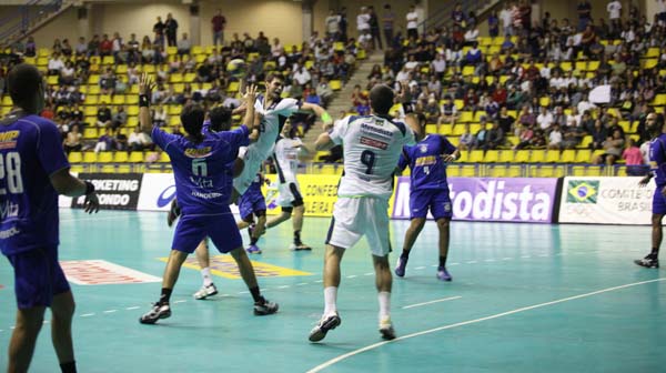 Metodista/São Bernardo entra em quadra hoje no Pan-Americano