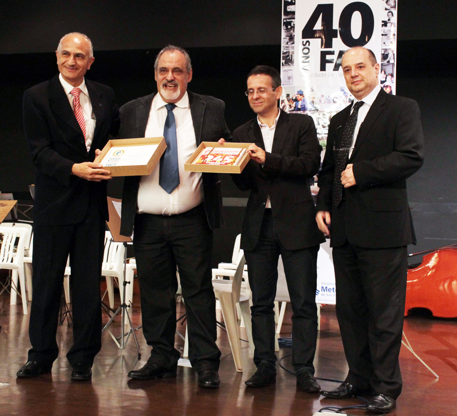 Comunicação da Metodista faz 40 anos e recebe prêmio