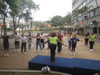 Oficina de dança anima participantes do Dia da Universidade Aberta Metodista