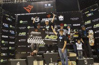 Final acirrada: Dan Cezar é campeão do Skate Vertical no Pro Rad 2012