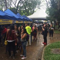 Estudantes conhecem cursos e profissões nas atividades do Dia da Universidade Aberta 2015