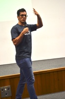 Carreira profissional começa no 1º dia de aula, orienta consultor sobre vida universitária