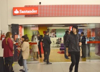 Santander renova agência na Metodista com conceito coworking