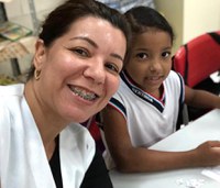 Aluna da Metodista cria campanha de doação de celulares para alunos