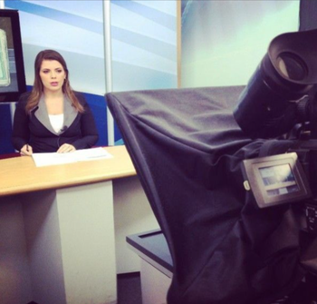 Ex-aluna de Jornalismo é finalista do 16º Troféu Mulher Imprensa Ex-aluna de Jornalismo é finalista do 16º Troféu Mulher Imprensa