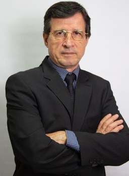 moisés.jpg