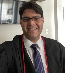 professor Rafael.jpg
