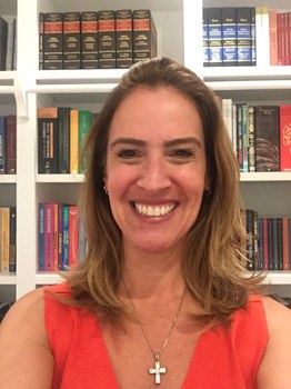 Renata Toledo.jpeg