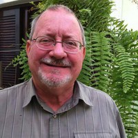 Luto: falecimento do reverendo e professor James Farris