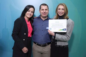 Mestranda e doutorando em Psicologia da Saúde vencem concurso da Secretaria Nacional da Família