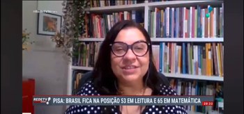 Professora Adriana Barroso fala à RedeTV sobre o impacto da pandemia na educação de crianças e adolescentes